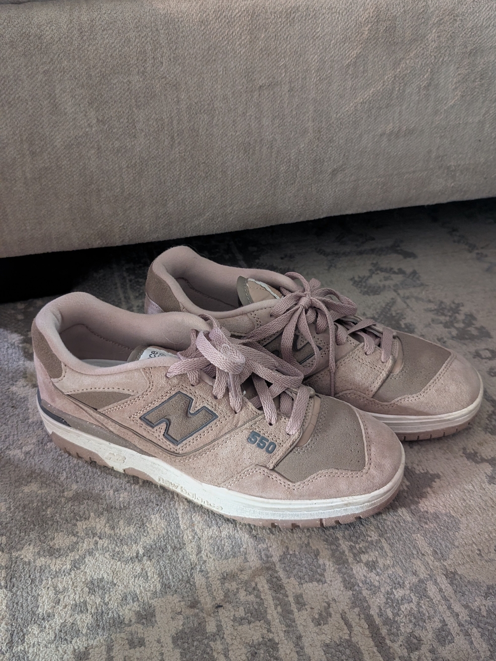 New Balance 550 Low-Top Sneakers in Mushroom